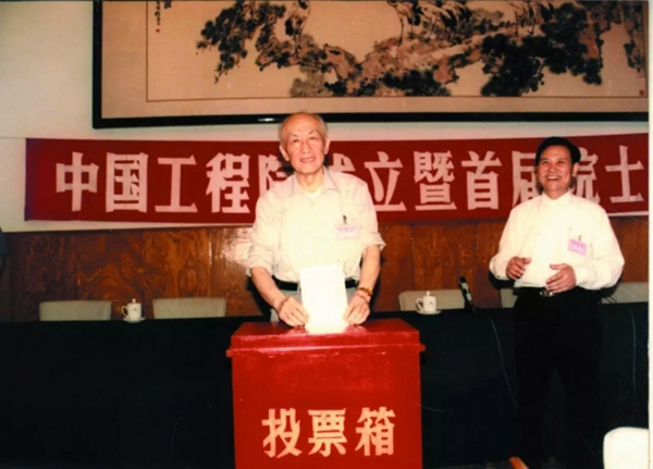 微信图片_20220329132251.jpg