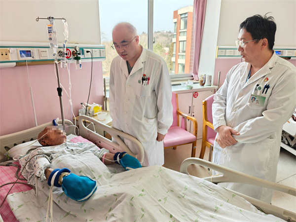 微信图片_2025-12-10_170456_922.jpg 微信图片_2025-12-10_170456_922.jpg